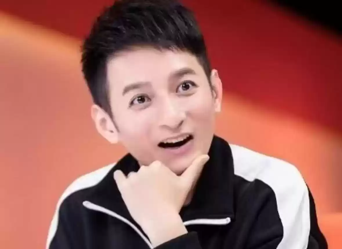 李维嘉代言风波后逆袭！四年蛰伏终回归湖南卫视，引爆热搜！