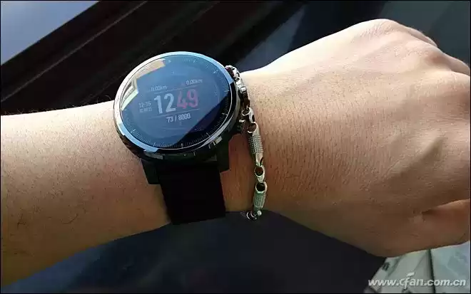 商务精英新标配！AMAZFIT智能运动手表2：双面战神深度体验