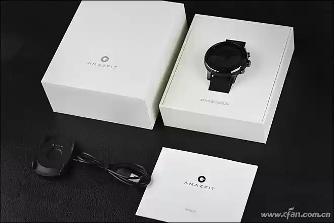 商务精英新标配！AMAZFIT智能运动手表2：双面战神深度体验