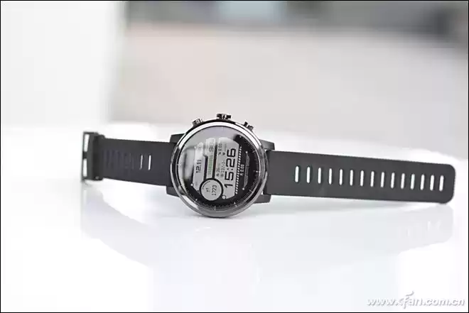 商务精英新标配！AMAZFIT智能运动手表2：双面战神深度体验