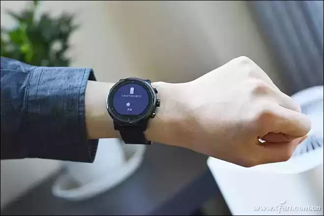 商务精英新标配！AMAZFIT智能运动手表2：双面战神深度体验
