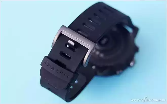 商务精英新标配！AMAZFIT智能运动手表2：双面战神深度体验