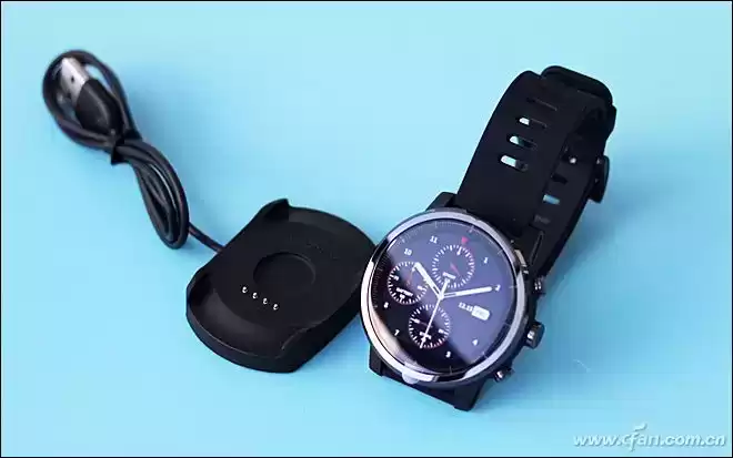 商务精英新标配！AMAZFIT智能运动手表2：双面战神深度体验