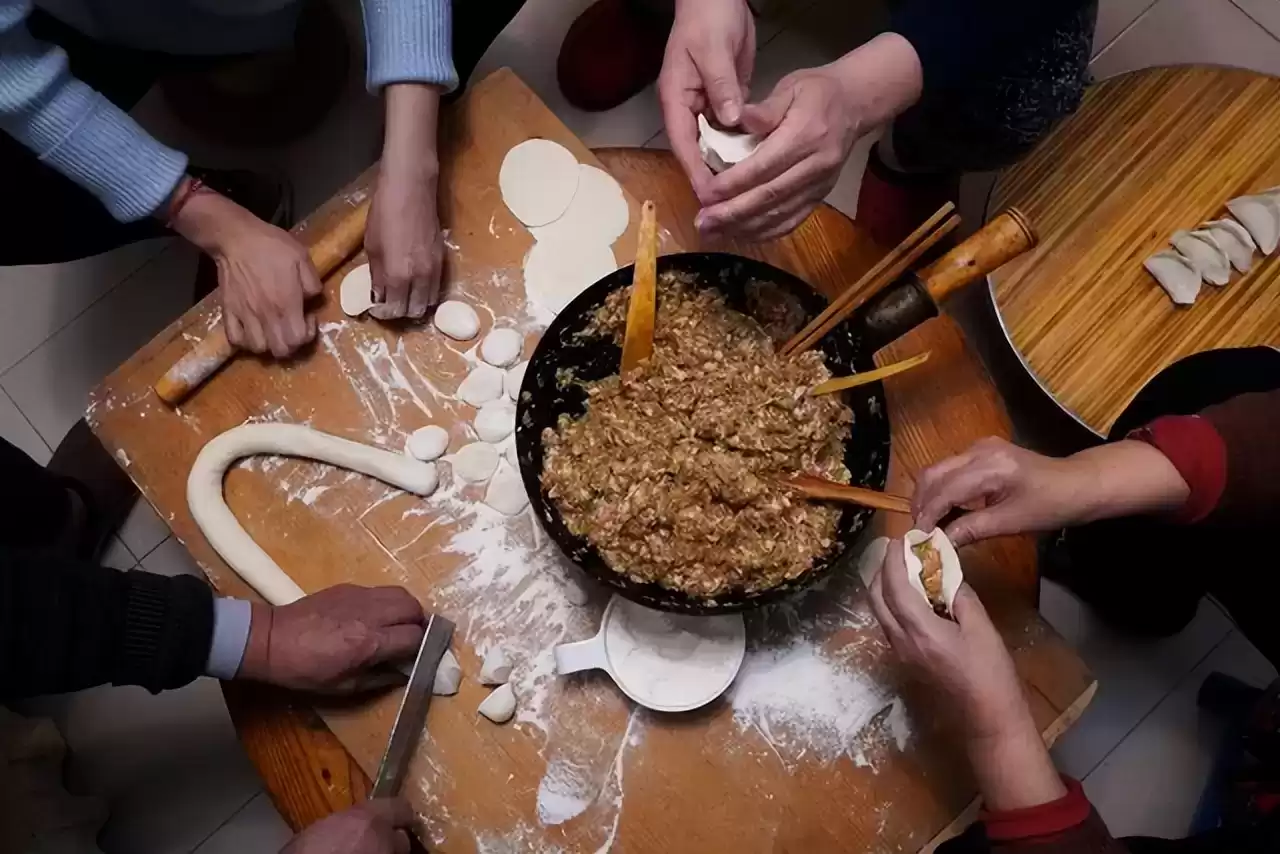 公益广告的温暖魔力:从屏幕到现实的感人蜕变 公益广告的温暖魔力:从屏幕到现实的感人蜕变