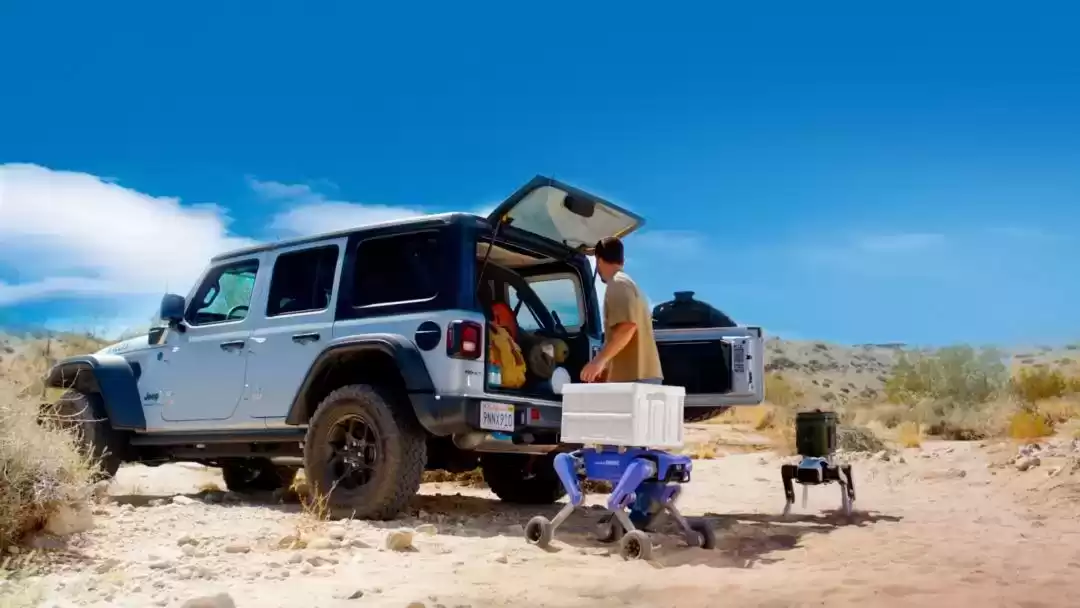 颠覆未来！全球首款家庭智能体机器人 Rover X1 仅7499元，开启智能生活革命