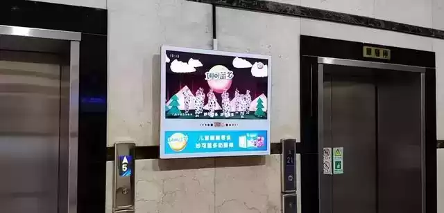 智能电梯广告暴富秘籍：瑞幸、妙可蓝多、元气森林如何把厌烦变订单