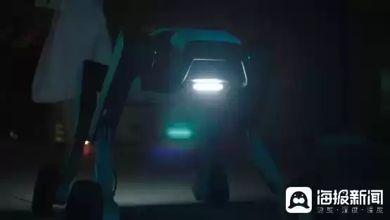 仅7499元！全球首款家庭智能体机器人Rover X1震撼来袭，越疆引爆具身智能革命！