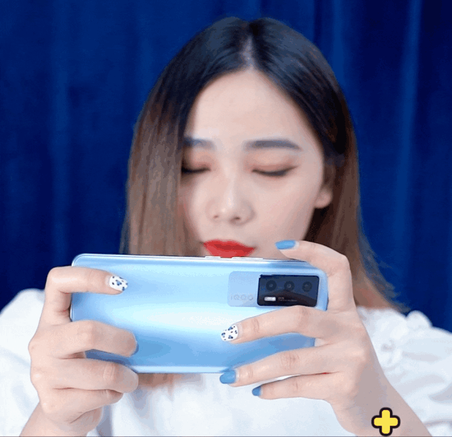 iQOO Neo5深度评测：双芯怪兽，游戏帧率狂飙120！