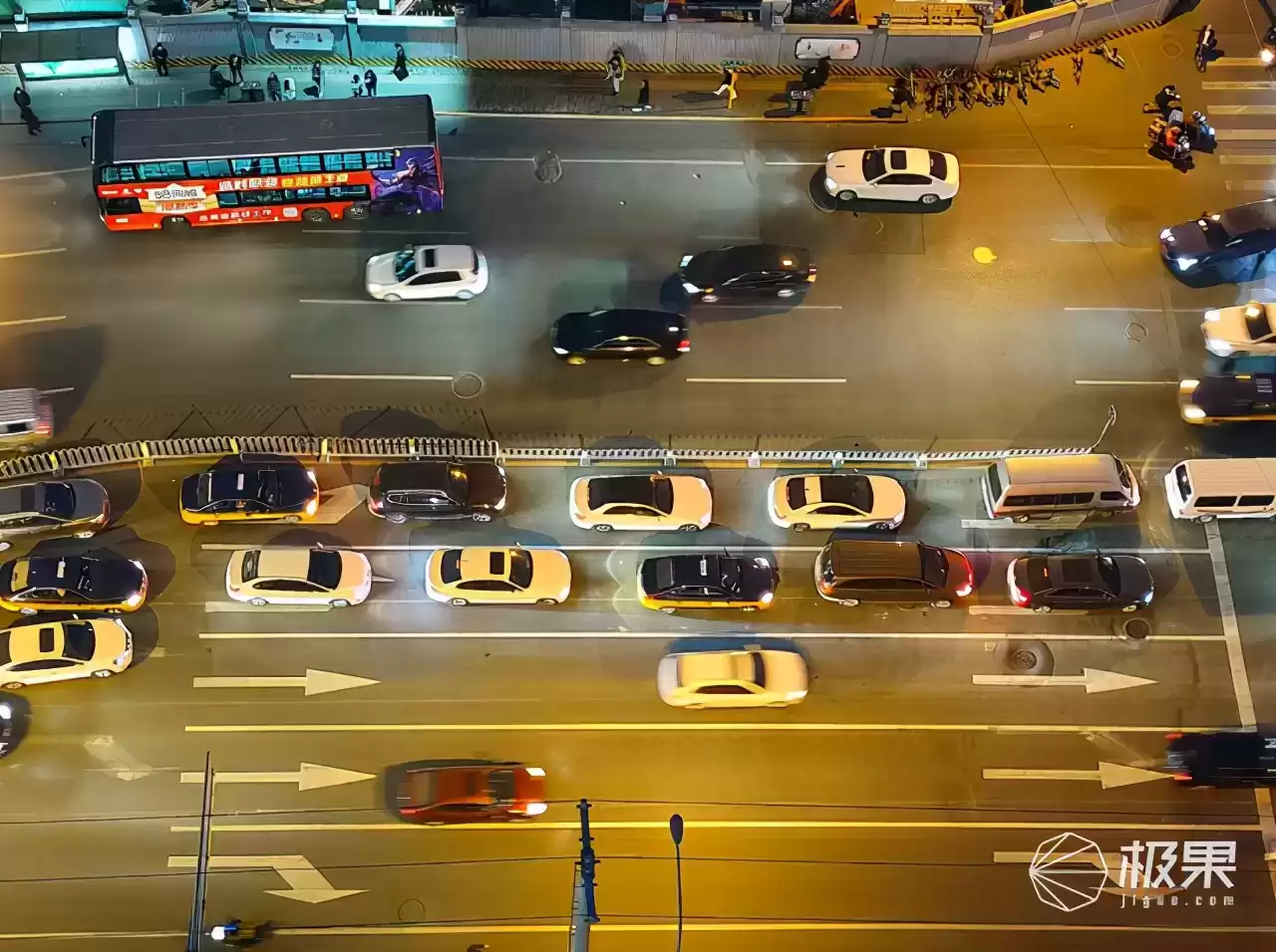 iQOO Neo5深度评测：双芯怪兽，游戏帧率狂飙120！