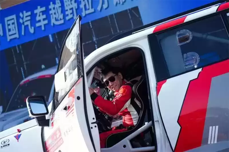 魏建军征服敦耐赛：长城汽车的最强活广告！