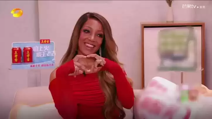 王老吉的破圈神话:借力《歌手2025》,从“怕上火”到全球植物饮料霸主! 王老吉的破圈神话:借力《歌手2025》,从“怕上火”到全球植物饮料霸主!